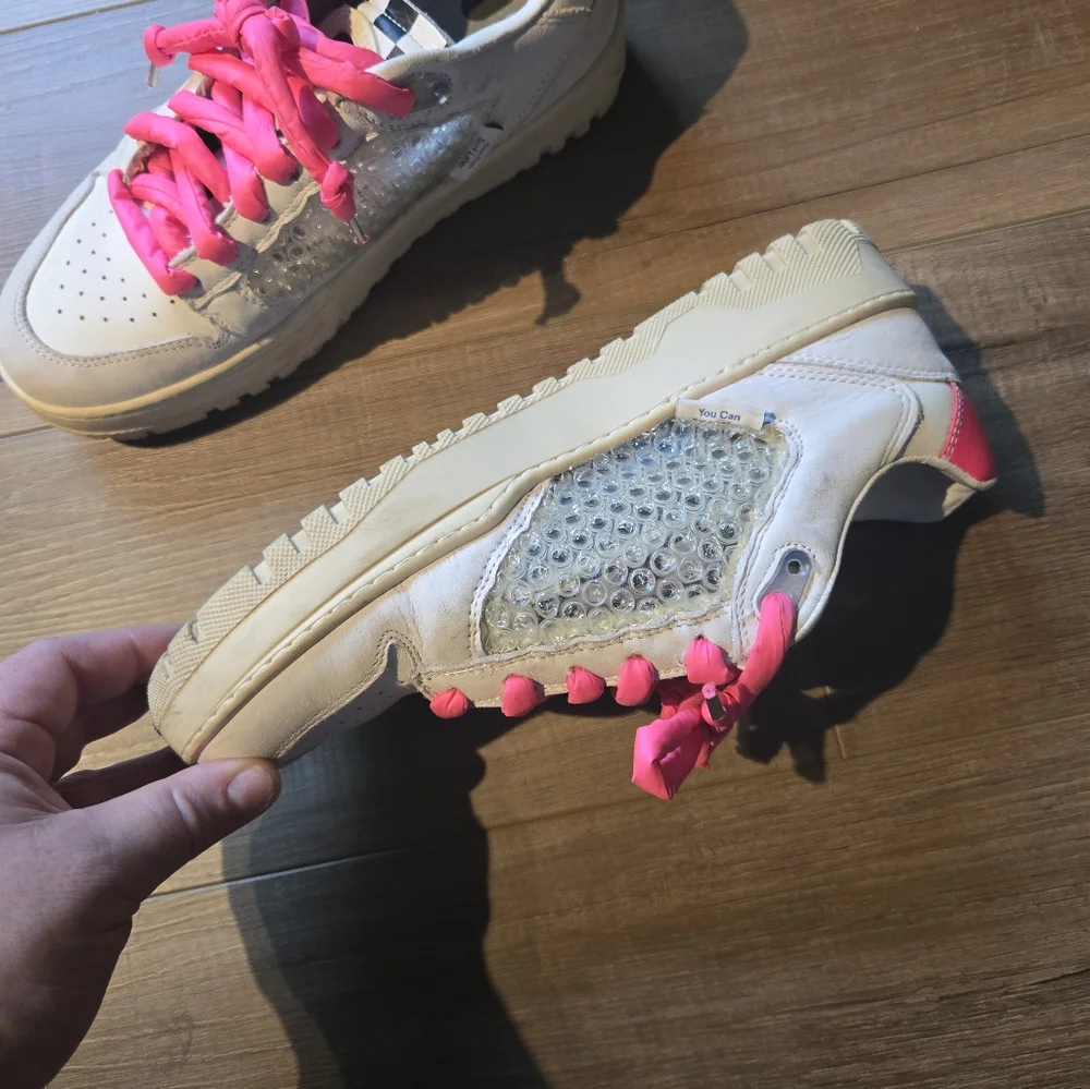 P448 Mason Sneaker White/Chess leather Puffy Pink Laces Size 39 US Size 8.5-9
